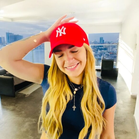 '47 Brand NY Yankees Cap — Classic Icon in Crimson (OSFA) - Picture 1 of 16